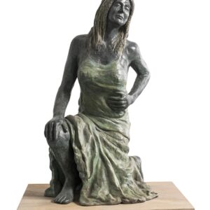 iris-bronze-statue