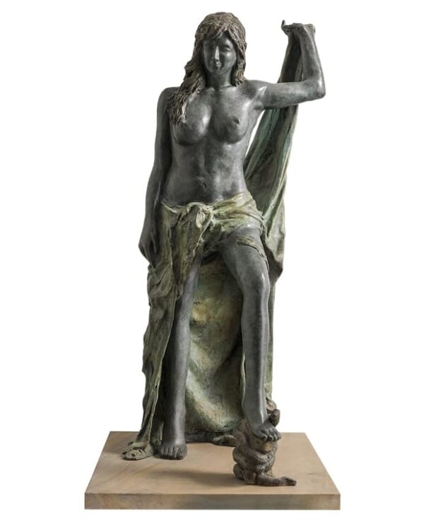 marzia-bronzestatue